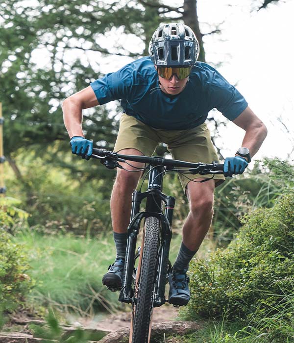 Clicca qui per vedere tutti i nostri e-bike full suspended.