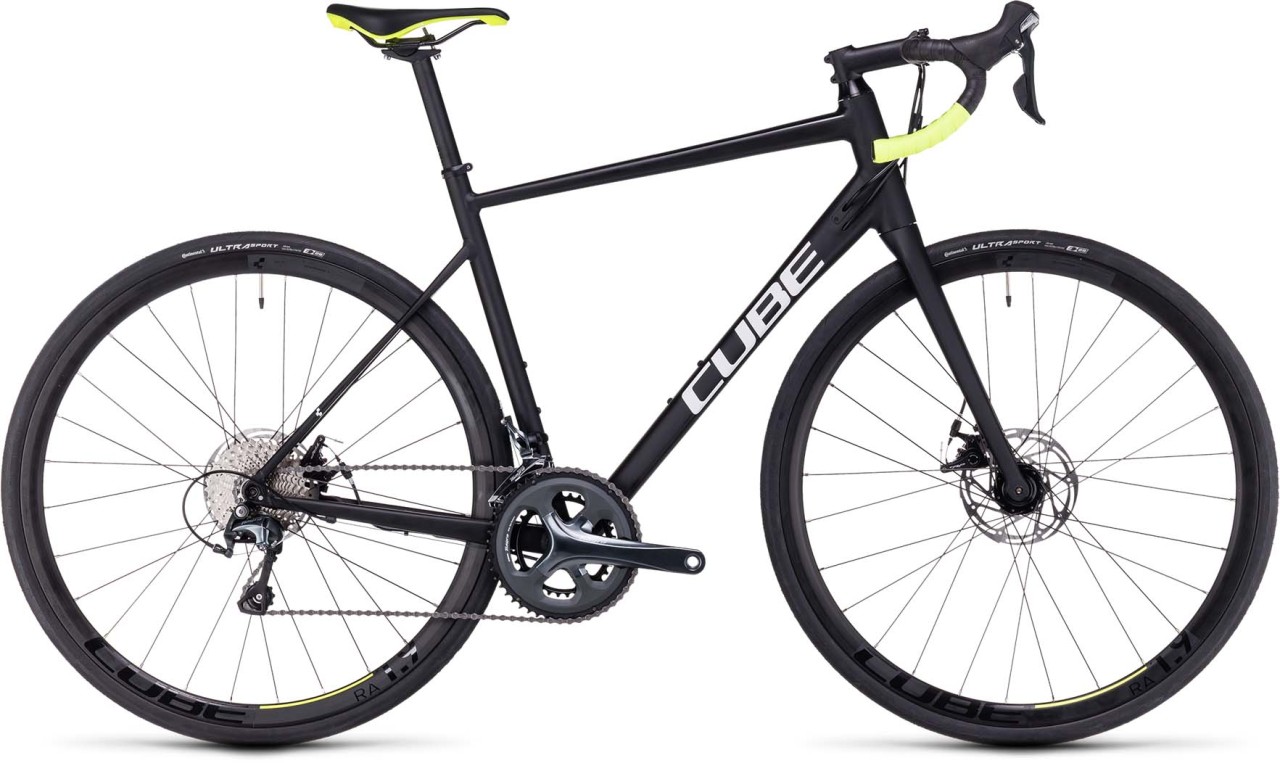 Cube Attain Race black n white 2023 - Bici da corsa di aluminio per Uomini - con danni alla vernice